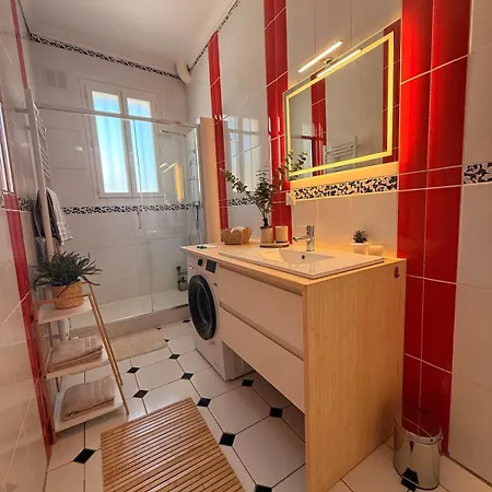 Le Cocoon Train Station 5 Min Drive & Paris Apartment *